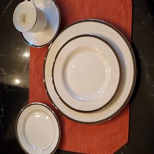 Lenox Leigh place setting.   New, packaged in box, with stickers still on.